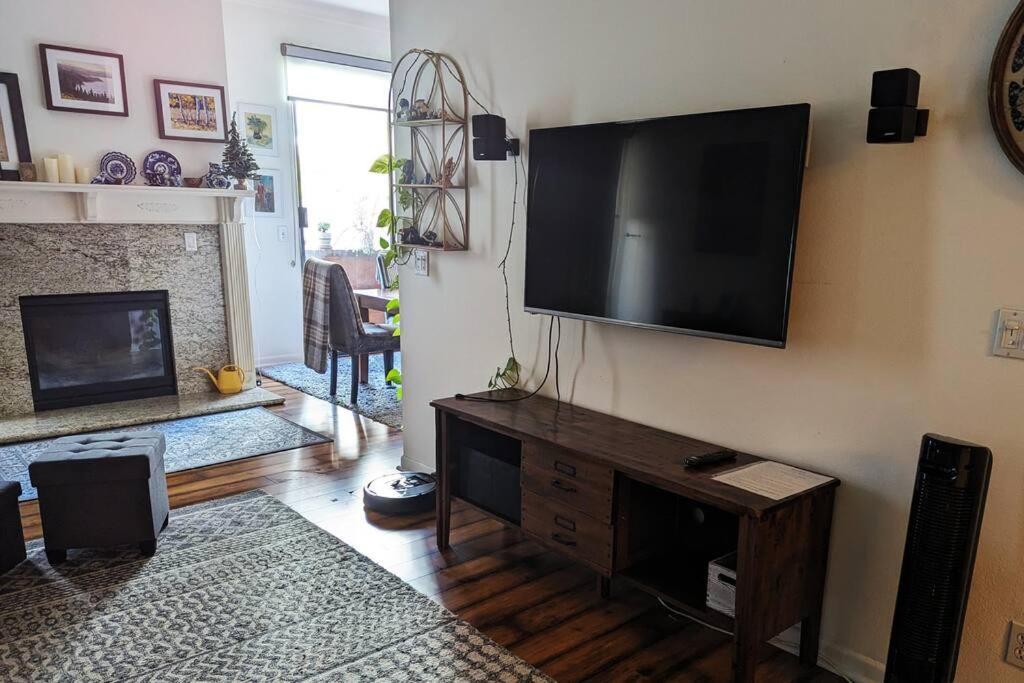 Spacious 2 Bedrooms. Prime Location Лос-Анджелес Экстерьер фото
